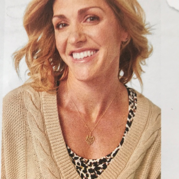 Knotty Tank - Picture 3 of 3